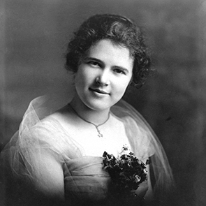  Elsie-Mildred-Moore-1918-295x295PNG.png